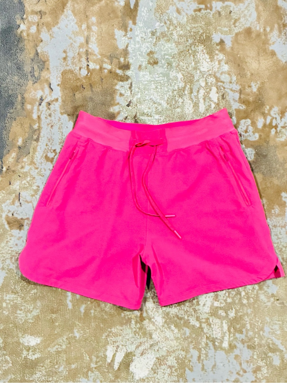 lululemon athletica Sonic Pink Athletic Shorts Size 6